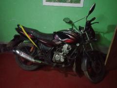 BAJAJ DISCOVER 150F